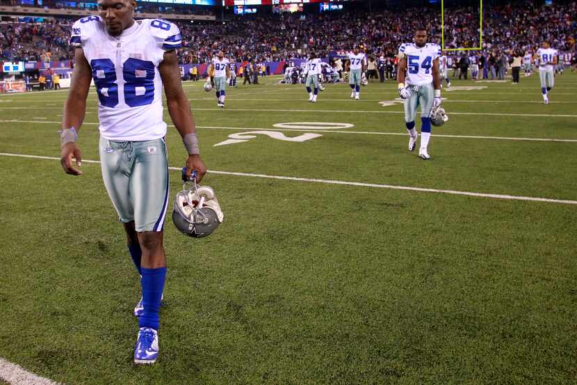 Dez Bryant's mother doesn't want charges to be filed against her son, but prosecutors could...