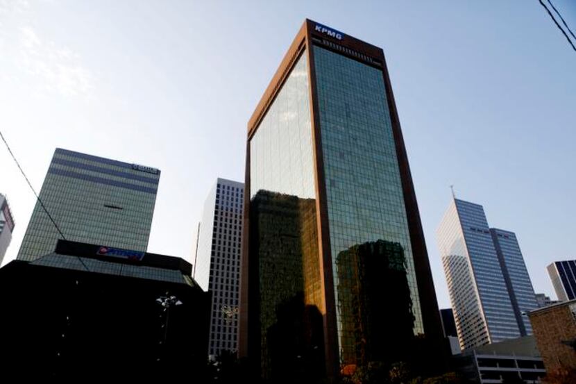 
Omnitracs will move into the 34-story KPMG Centre office tower in Dallas, sources said.


