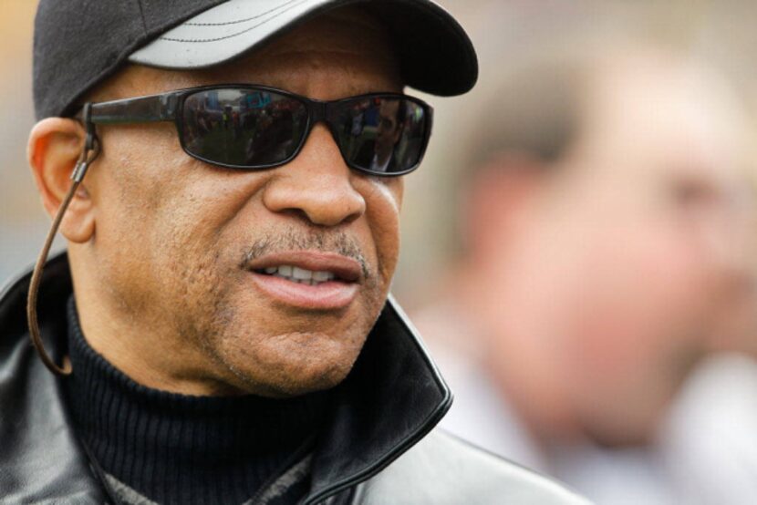 Former Dallas Cowboy Drew Pearson was on the sidelines during the FCS title game between...