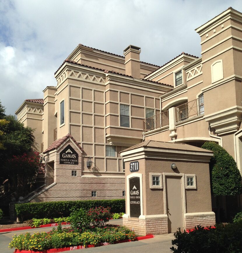 The Gables Turtle Creek apartments were built in 1994. (Steve Brown/Staff)