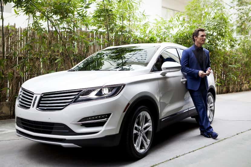 Matthew McConaughey with the 2015 Lincoln MKC.