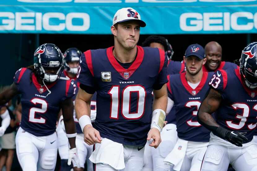 Houston Texans quarterback Davis Mills (10) enters the field during the first half of an NFL...