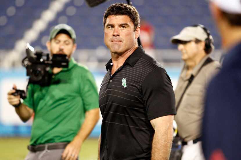 North Texas coach Seth Littrell looks on after UNT's 69-31 loss to Florida Atlantic on Oct....