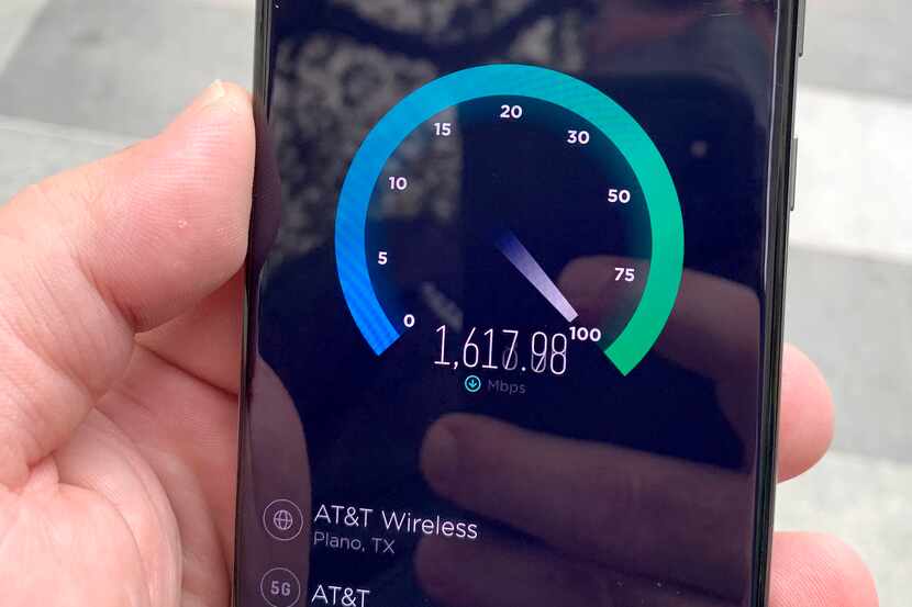 AT&T's mmWave 5G network is really fast when you find it.