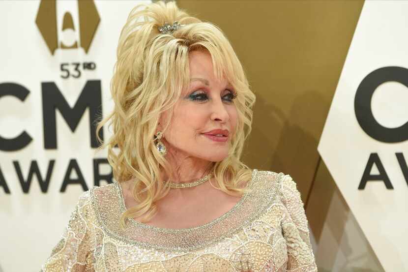 En una entrevista con 60 minutes en Australia, Dolly Parton dijo que le gustaría volver a...