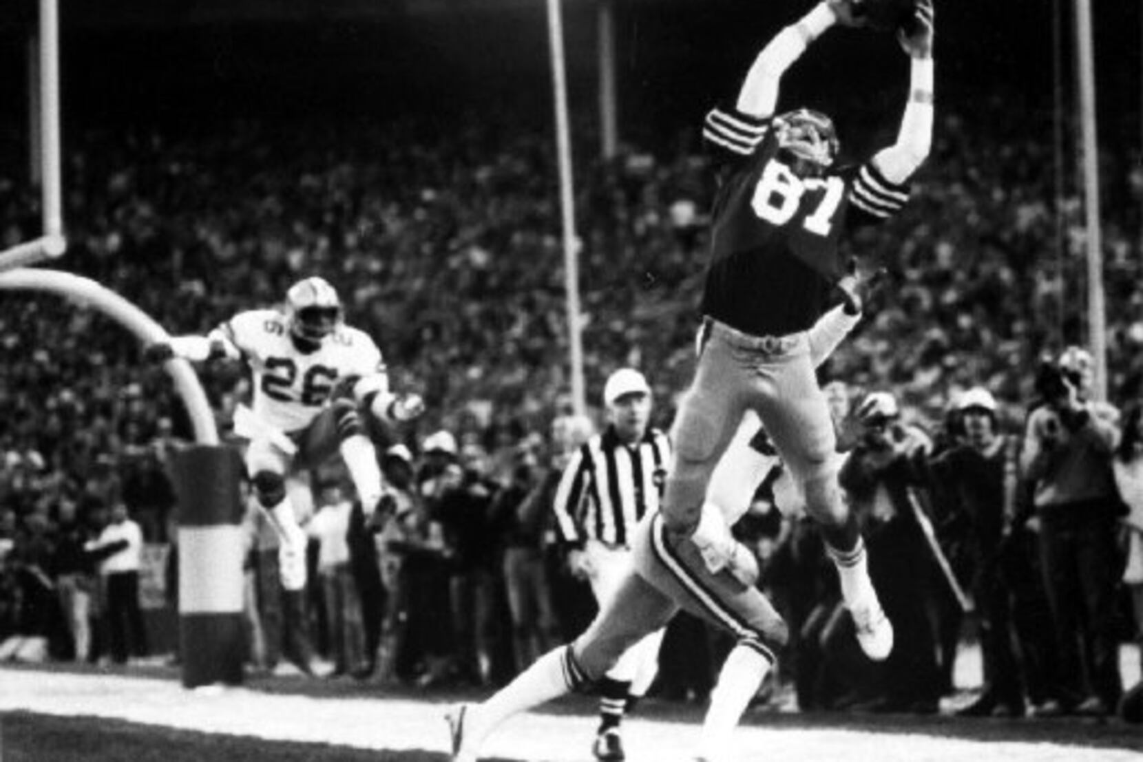Former 49ers great Dwight Clark, known for 'The Catch,' dies at 61