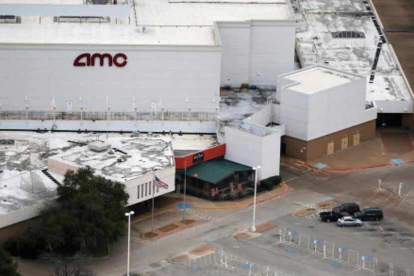 El Valley View Mall debía haber sido demolido, pero sigue en el limbo. El proyecto Dallas...