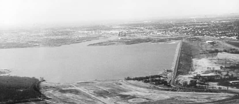 Newly filled Lake Arlington and dam, 1957.