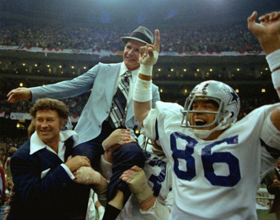 Cowboys' 1978 halfback pass opens NFL's Super Bowl trick-play TD video