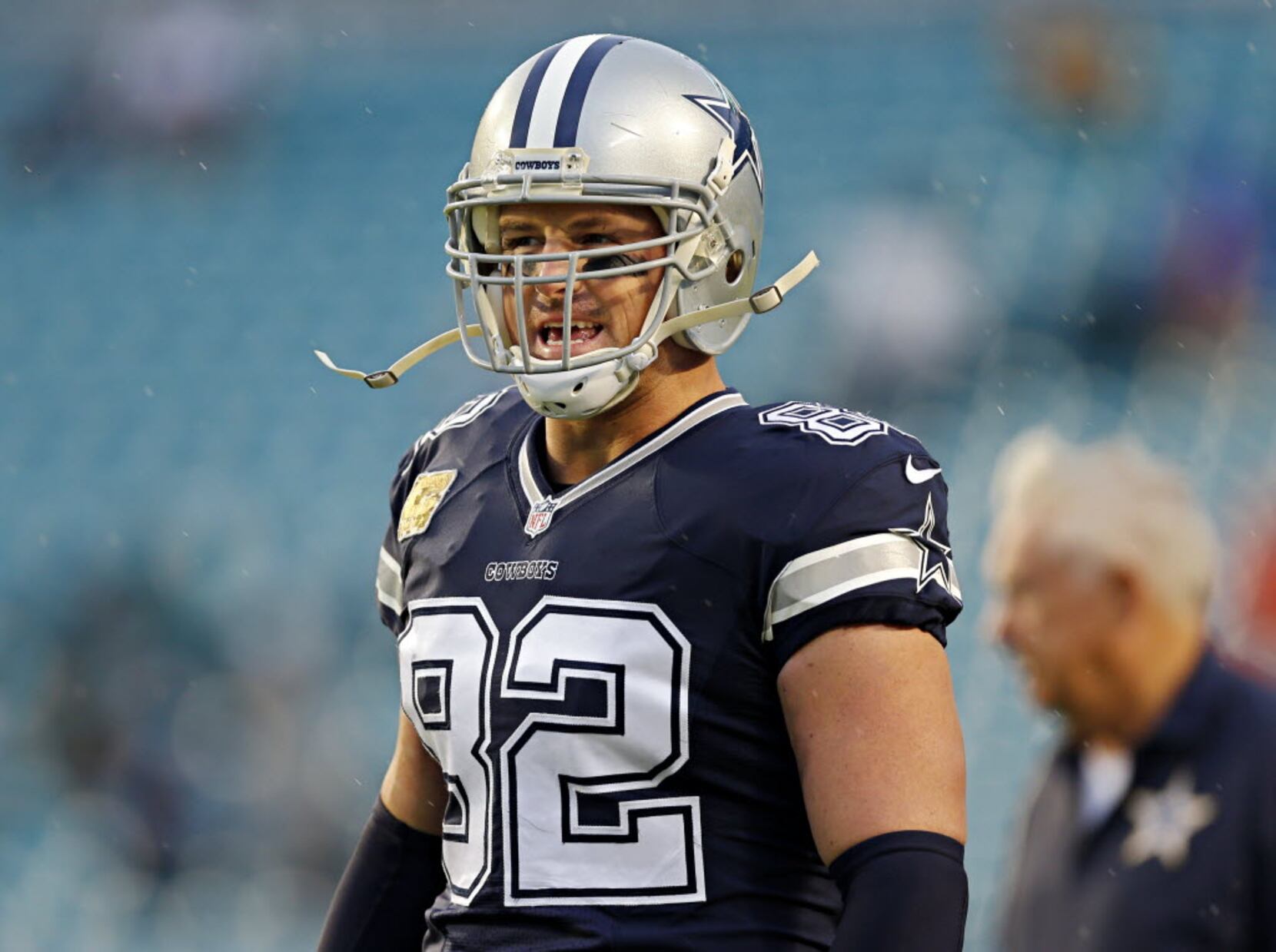 Cowboys will wear mostly white for Thanksgiving game against Panthers