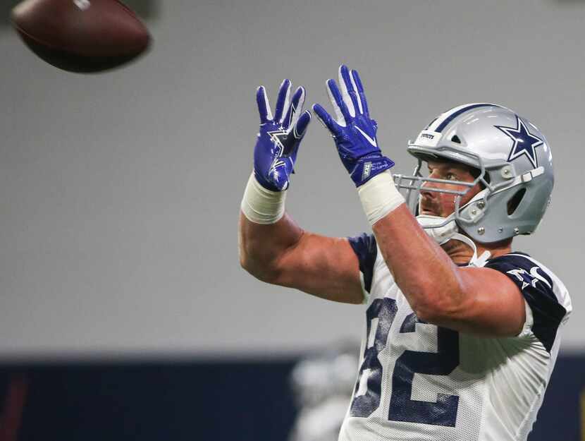 Cowboys tight end Jason Witten (82) participates in a drill during minicamp on Tuesday, June...