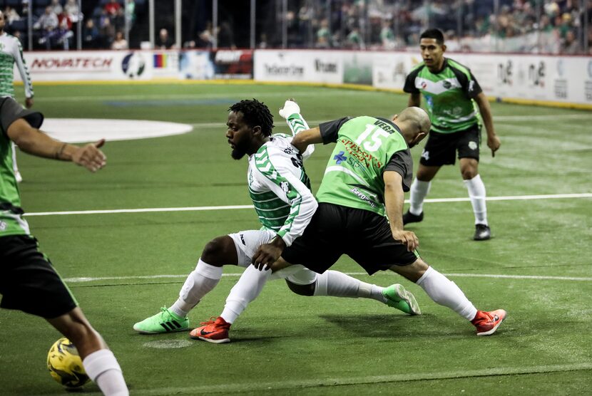 Vcmor Eligwe shields off a defender while playing for the Dallas Sidekicks. (12/15/18)