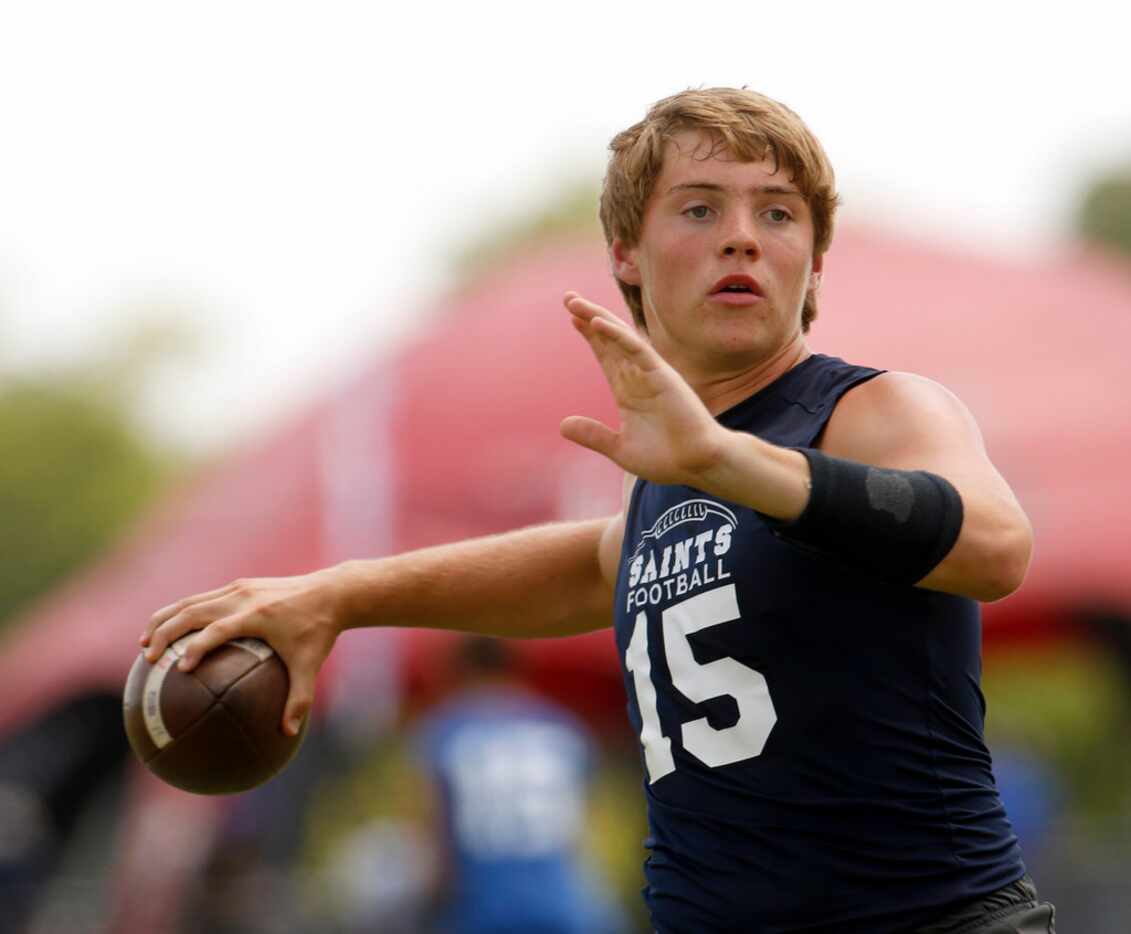 Fort Worth All Saints quarterback Clark Hillman (15) looks for an open receiver during the...