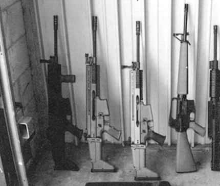Armas confiscadas en agosto de 2019 de una unidad de almacenamiento en Dallas usada por una...