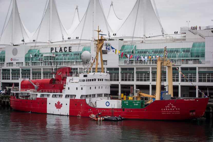 El barco Polar Prince se ve anclado en Vancouver, Columbia Británica, el 23 de octubre de...