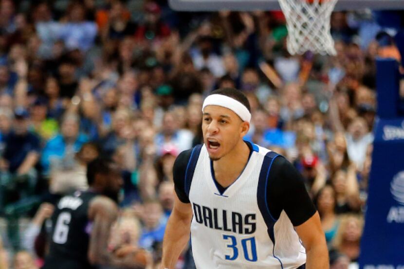Seth Curry appears to have the inside track to the starter's spot at shooting guard for the...