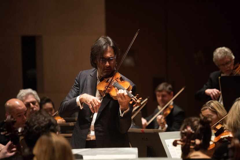 Violinist Leonidas Kavakos performed Mozart's "Turkish" Violin Concerto in A major with the...
