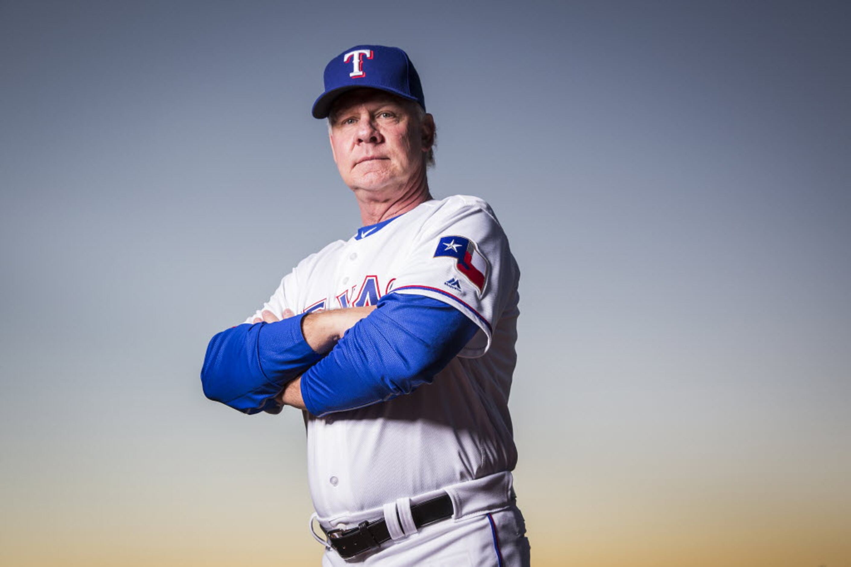 Rangers coach Steve Buechele to attend son Shane's Texas Longhorn