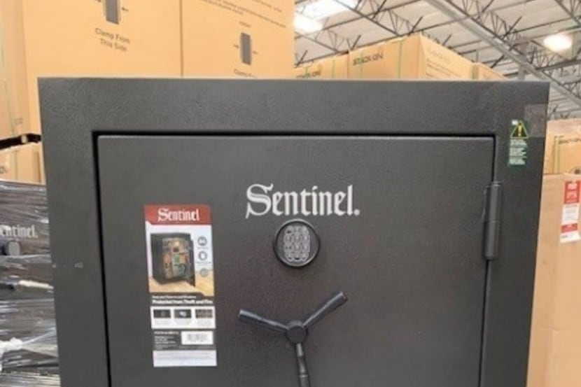 A bolt malfunction can cause the Stack-On Sentinel safe to open. 
