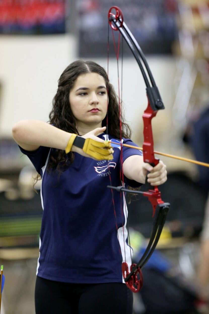 Dorothy Cobb tiene 16 años y estudia en la Preparatoria Allen. Foto AL DÍA