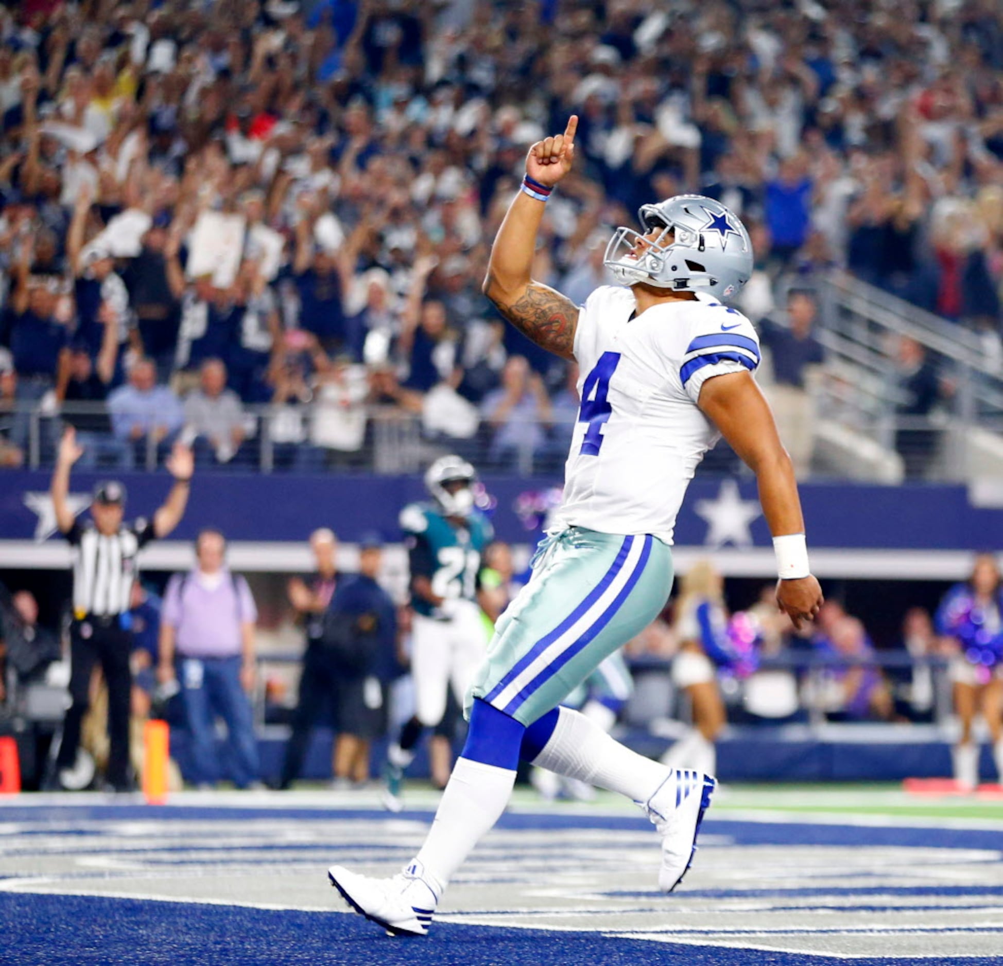 Why first story on ESPN's new-look 'E:60' is about Cowboys QB Dak Prescott,  his mother Peggy