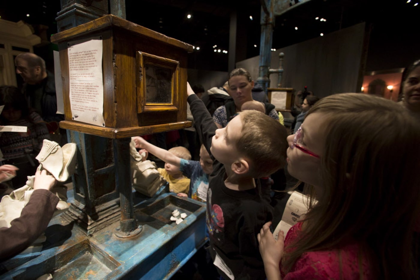 The Land children (Grace, Michael and Heath) and their mother visit Sherlock Holmes'sitting...