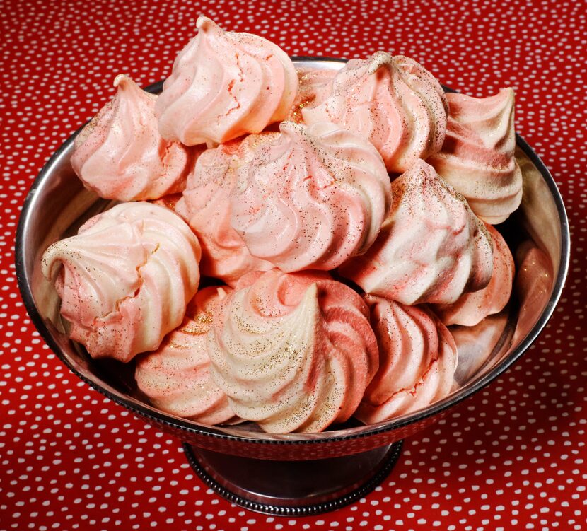 Peppermint Meringues (David Woo/Staff Photographer)