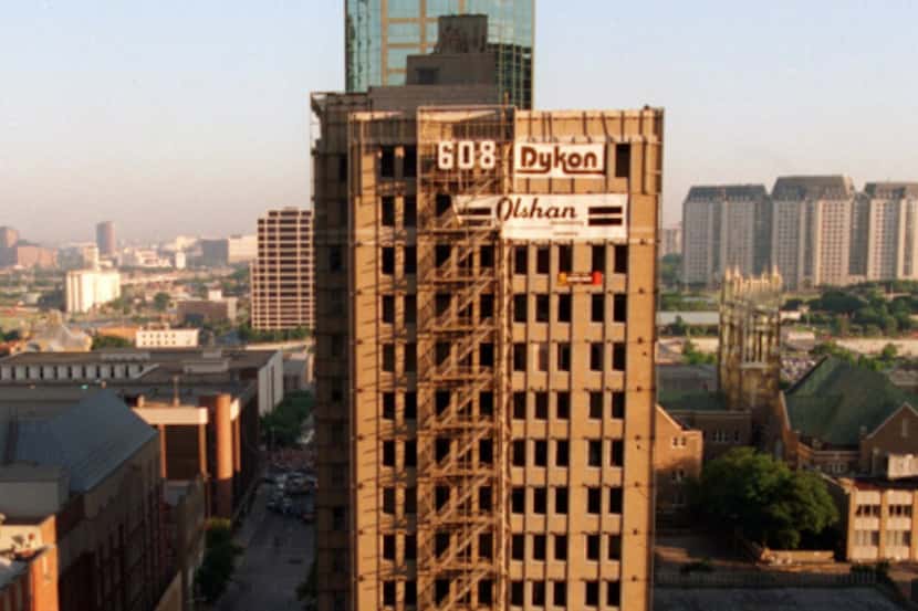 The Dallas Cotton Exchange in downtown is razed on June 25, 1994.