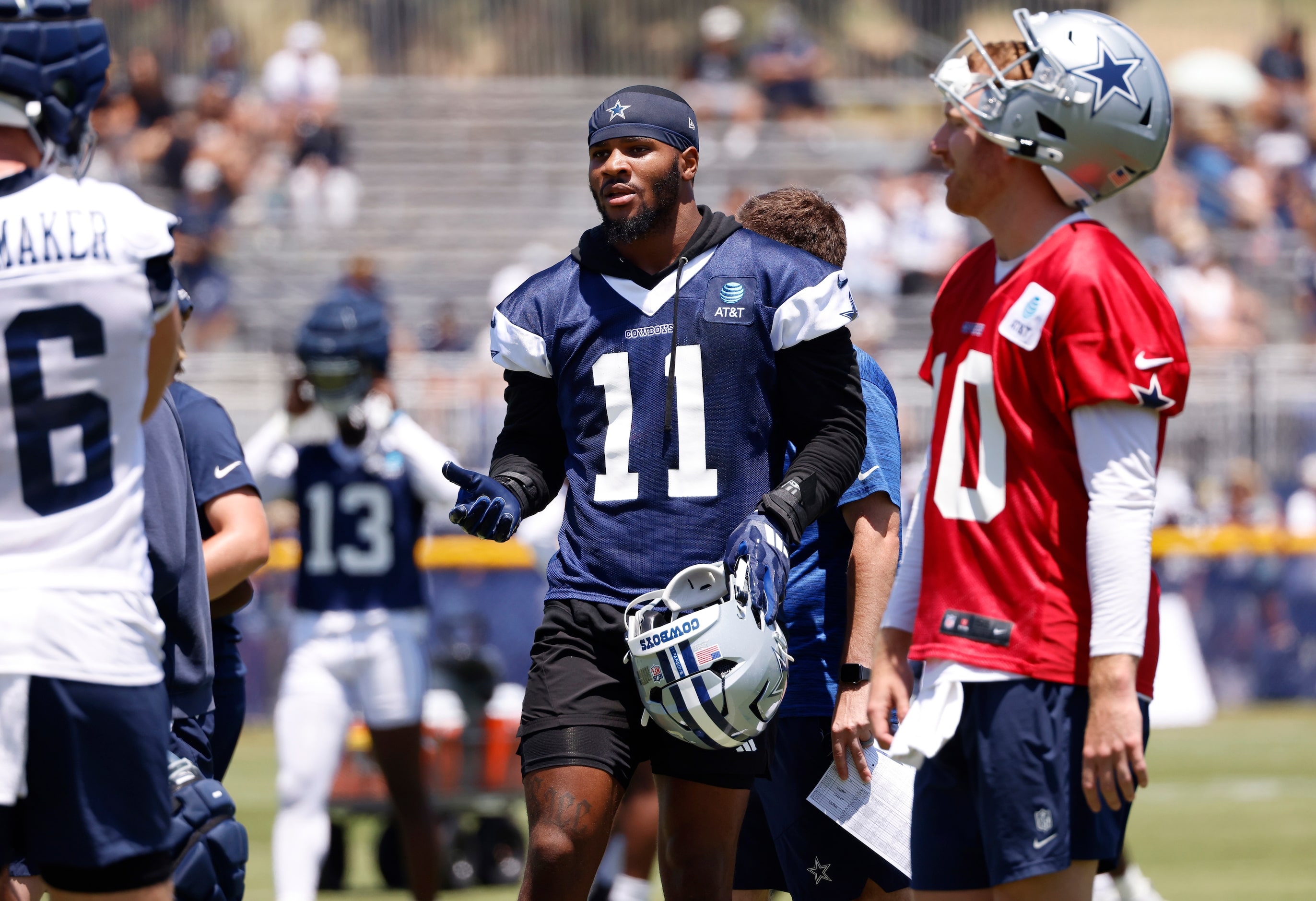 Dallas Cowboys linebacker Micah Parsons (11) during a training camp practice in Oxnard,...