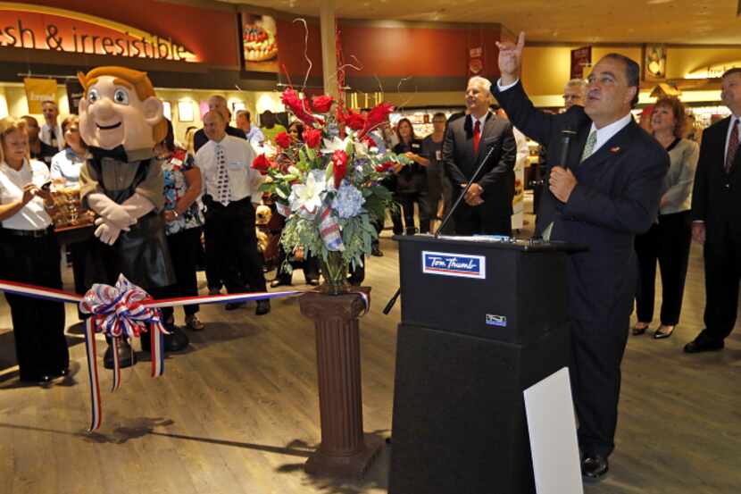 Mayor Maher Maso helped open a  Tom Thumb grocery store in Frisco last month.