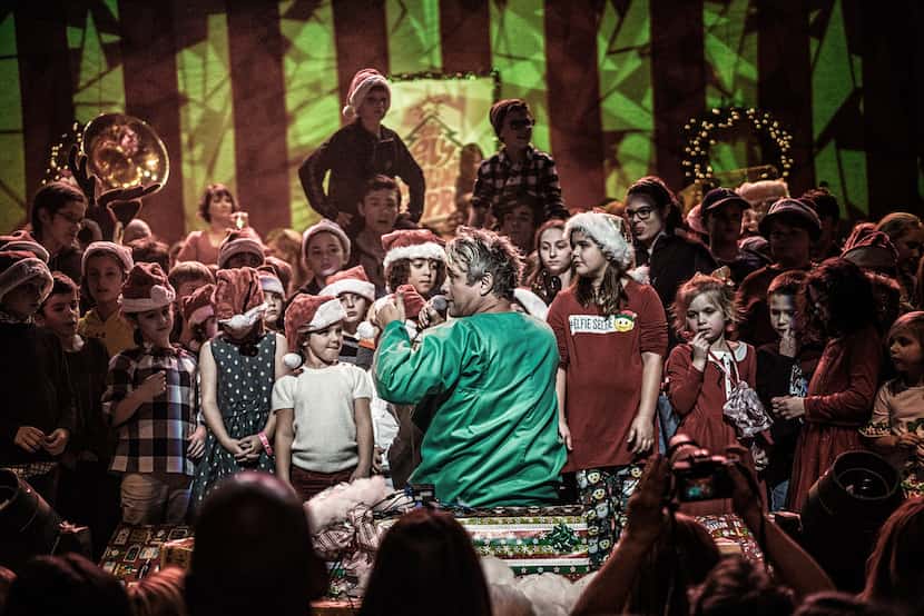 The 2016 Polyphonic Spree Holiday Extravaganza 2016 featured lead singer Tim DeLaughter and...