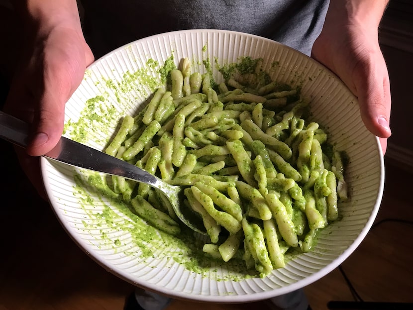 Cavatelli pasta with pesto sauce