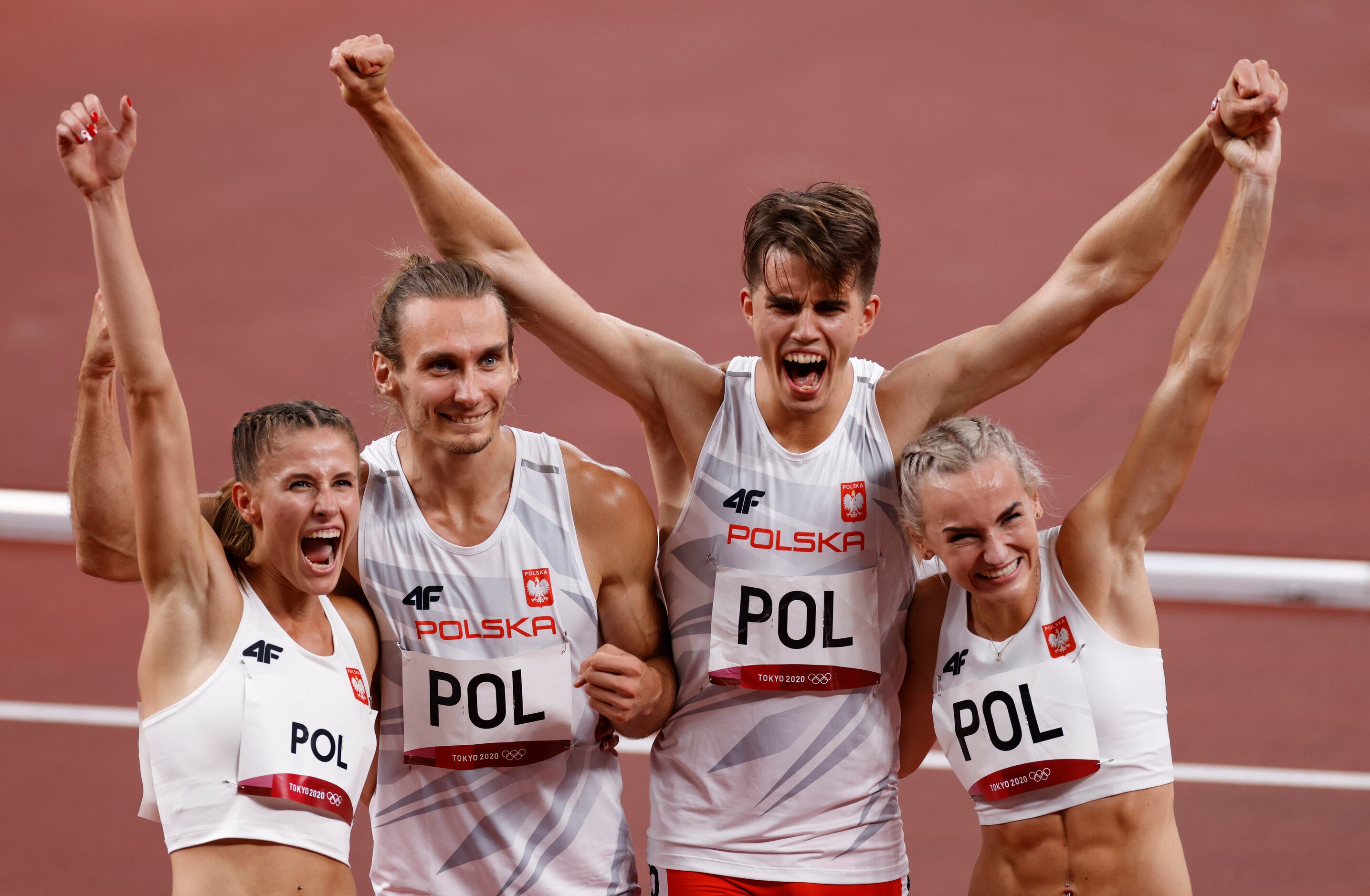 (From l to r) Poland's Natalia Kacmarek, Karol Zalewski, Kajetan Duszynski and Justyna...