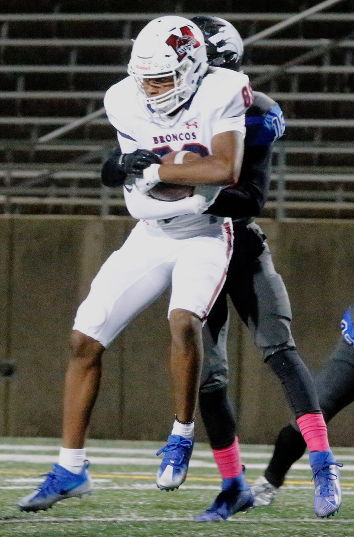 McKinney Boyd High School wide receiver Aâveyon Reedy (88) catches a pass in front of...