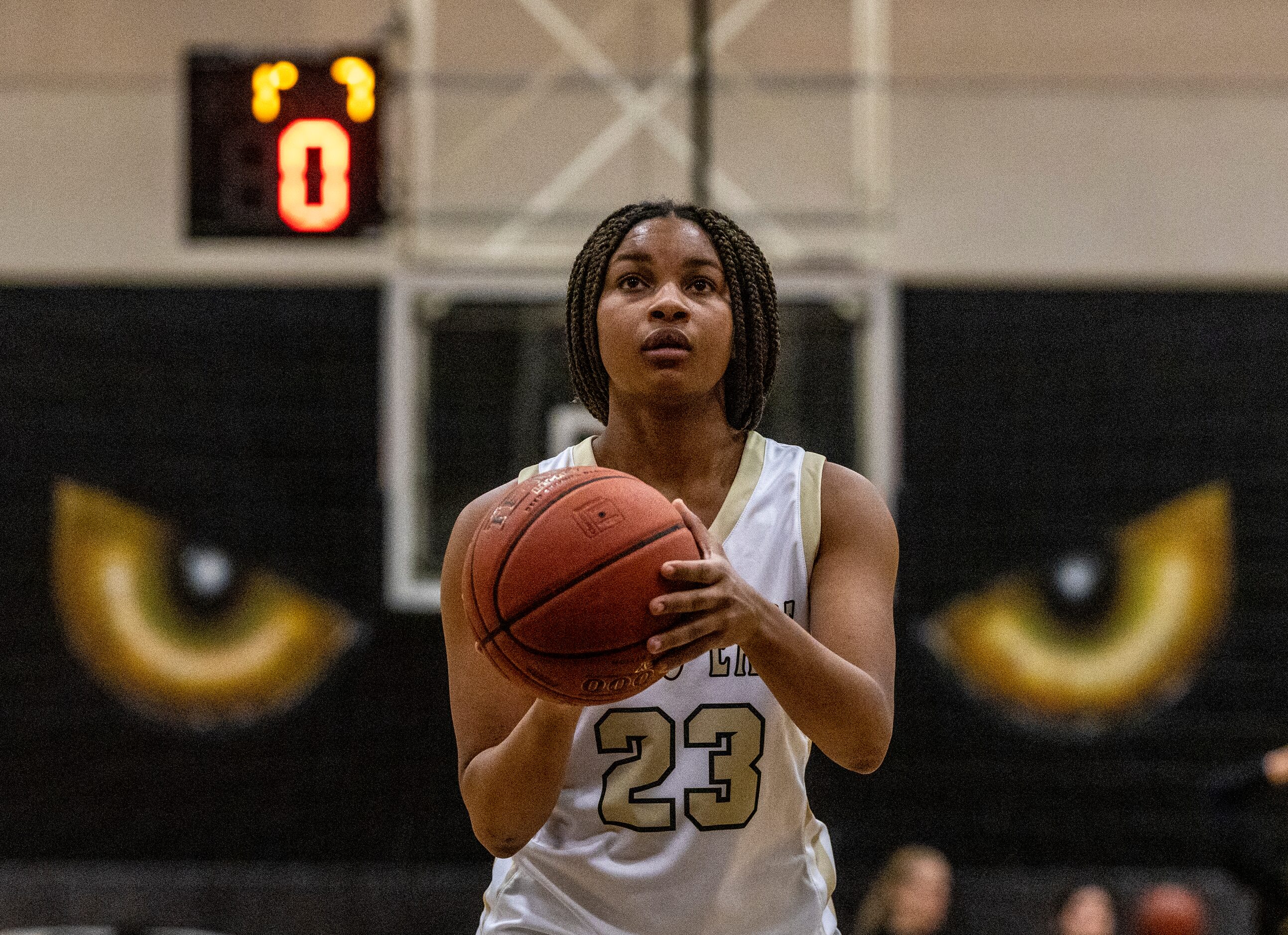 Plano East High School Donavia Hall (23) warms up. Before the game against Coppell High...