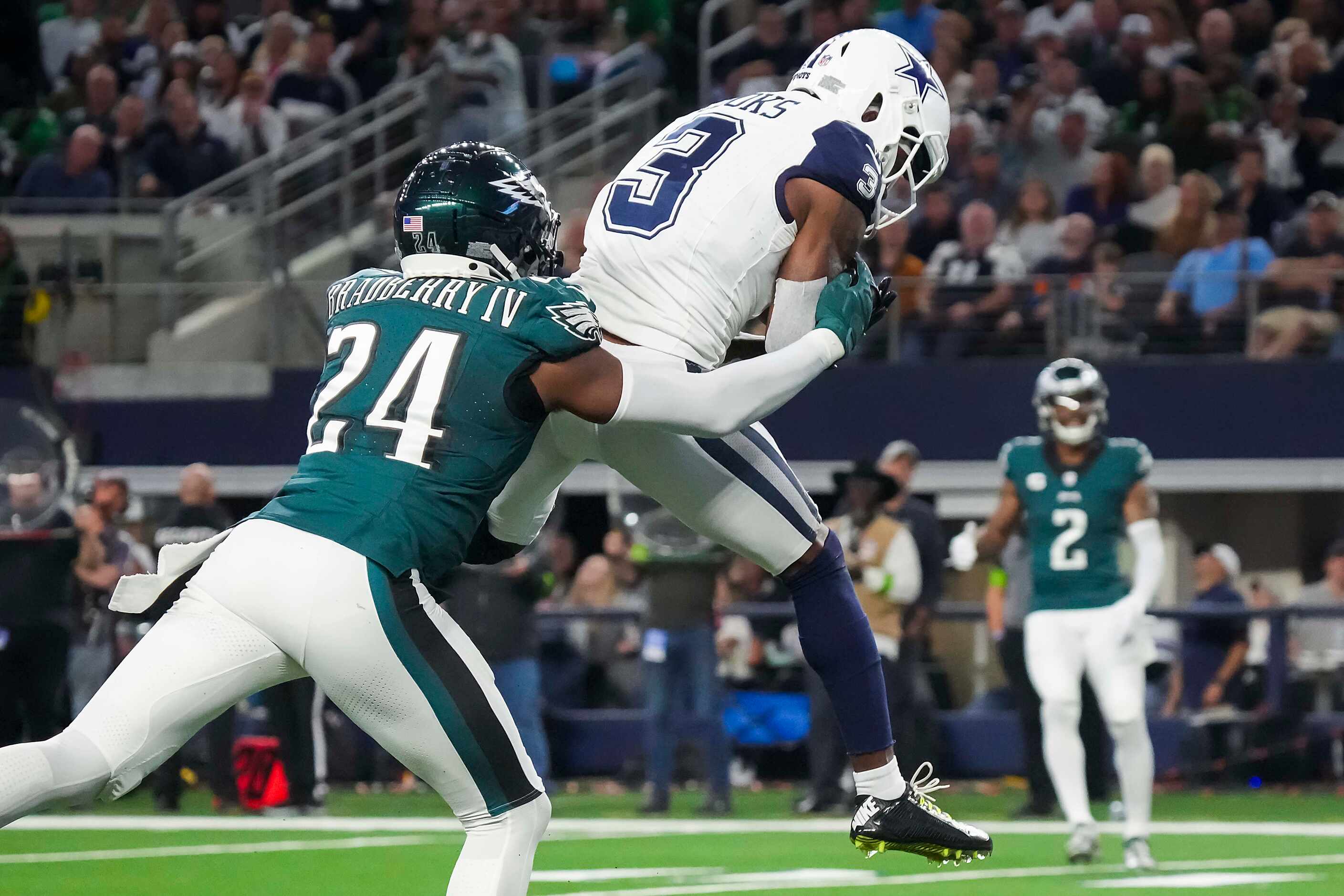 Dallas Cowboys wide receiver Brandin Cooks (3) catches a 30-yard pass as Philadelphia Eagles...
