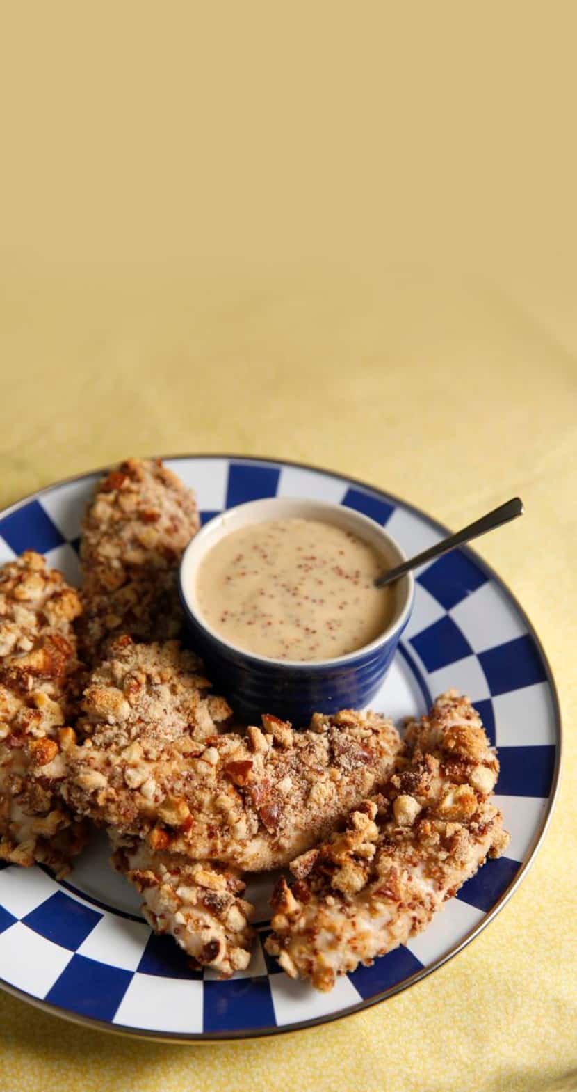 
Tangy mustard-flavored chicken tenders have a tantalizing crunch thanks to hard-baked...