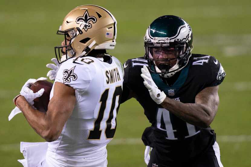 New Orleans Saints wide receiver Tre'Quan Smith (10) catches the ball with Philadelphia...