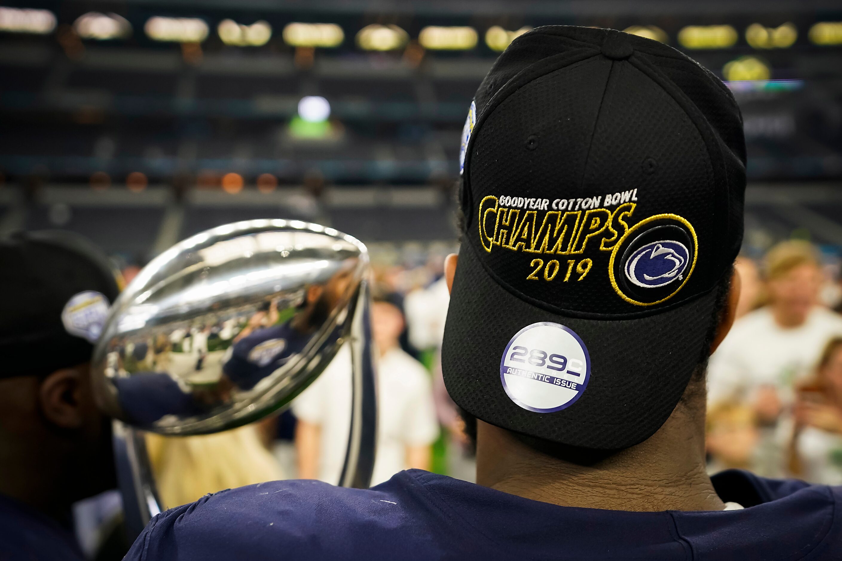 Penn State players celebrate after the Nittany Lions 53-39 victory over Memphis in the...