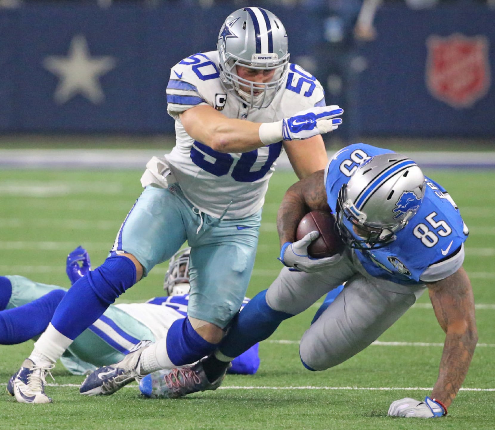 Sean Lee says he expects to play 'a lot' in preseason