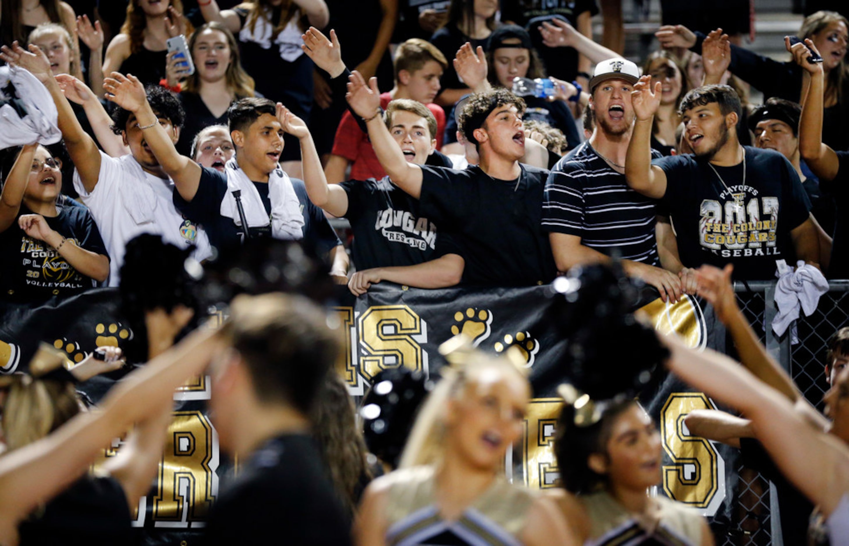 The Colony students cheer their team during the fourth quarter against Frisco Reedy at Tommy...