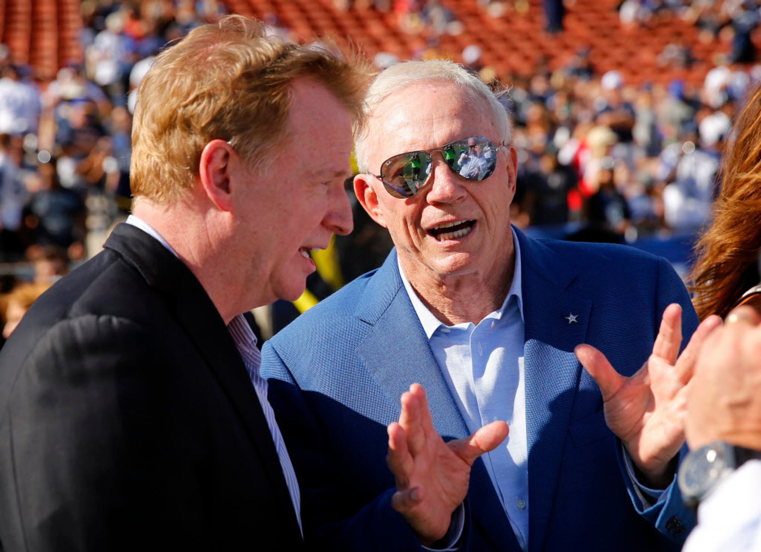 Cowboys owner Jerry Jones says anthem protests are damaging the NFL, Dallas  Cowboys