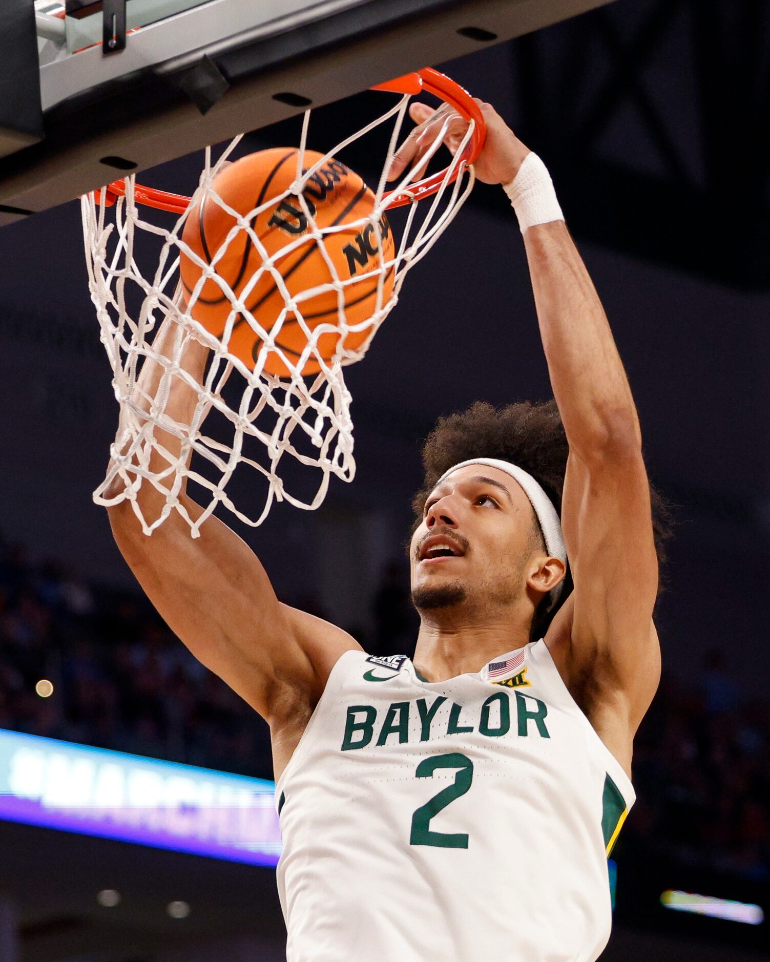 Baylor Bears guard Kendall Brown (2) dunks the ball during the first half of a second round...