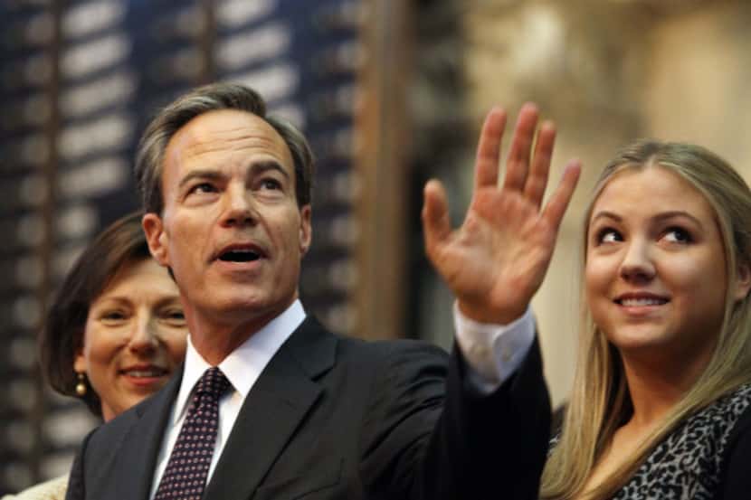 Rep. Joe Straus, R-San Antonio, waved to the crowd after accepting the nomination to again...