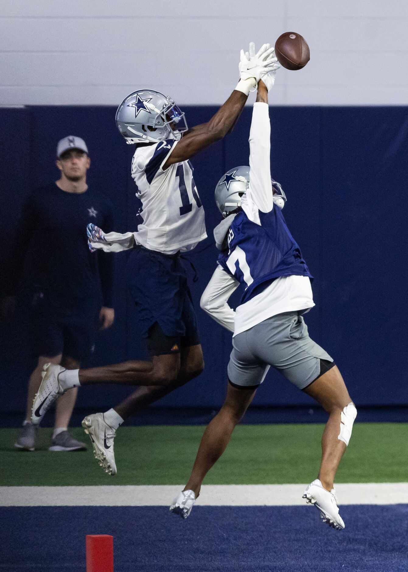 Dallas Cowboys cornerback Trevon Diggs (7) blocks a pass intended for wide receiver T.J....