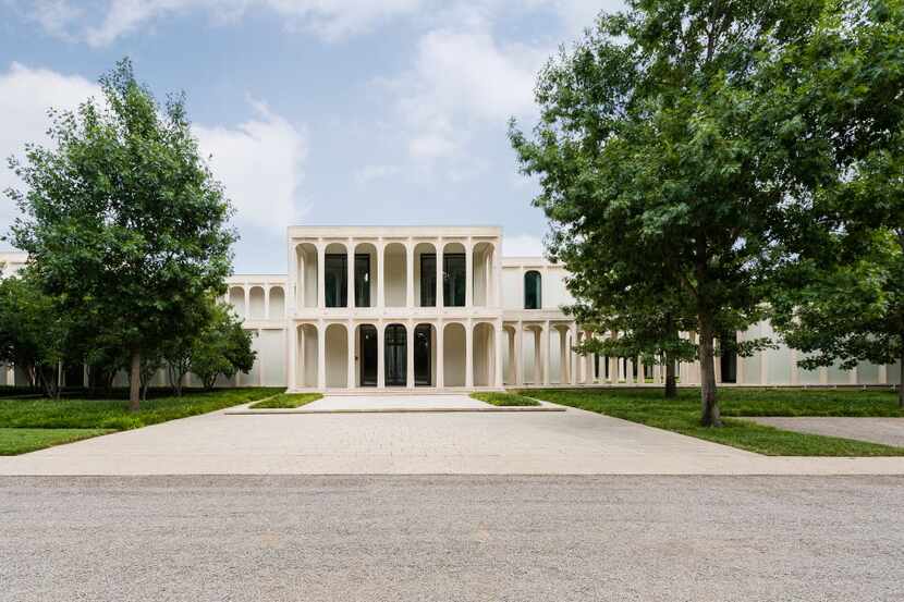 Architect Philip Johnson's only Dallas house, known as the Beck House.