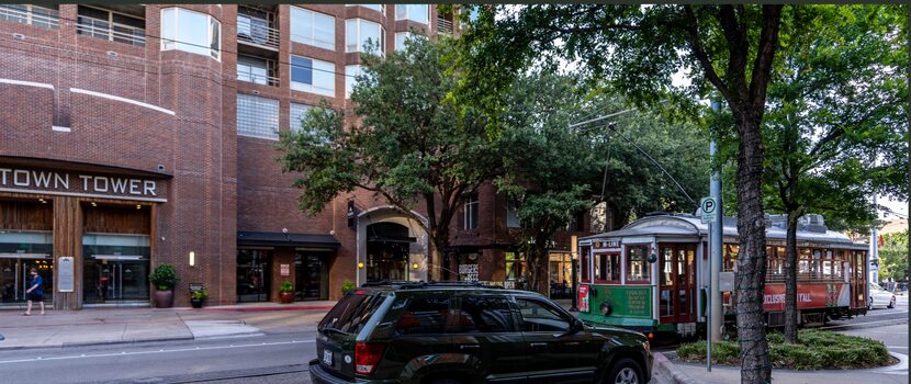 Gables Uptown Tower on McKinney Avenue has ground floor retail.