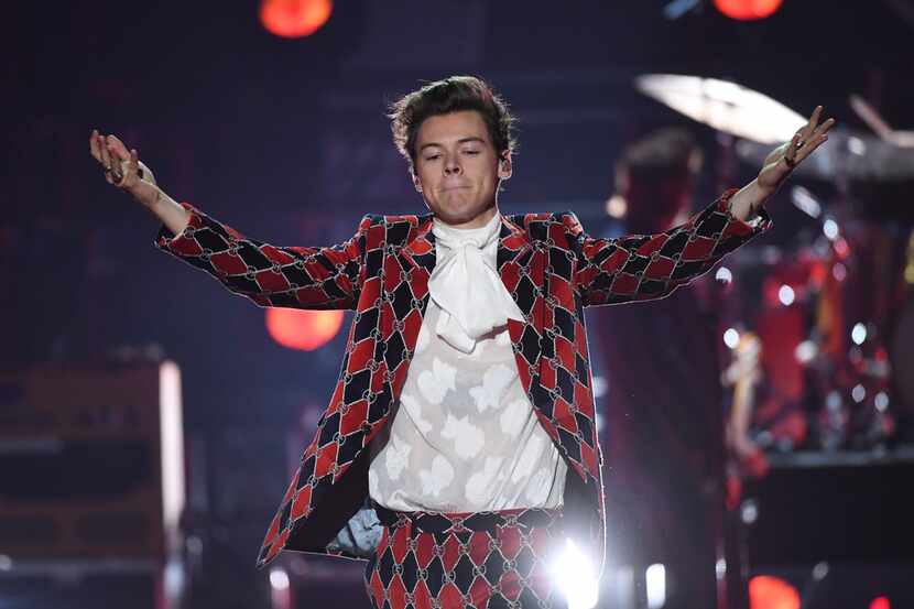 Harry styles offered words of encouragement: "Treat people with kindness" at his show in...