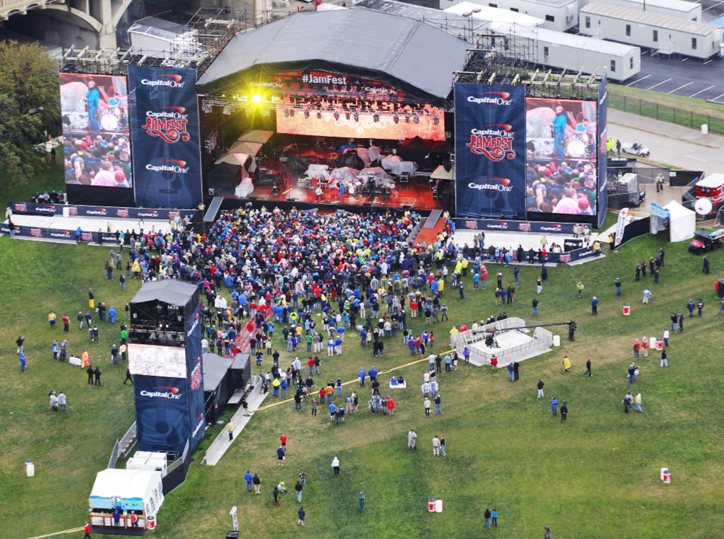 Pat Green of Fort Worth performs to a small crowd on Sunday, April 6, 2014 at Reunion Park...