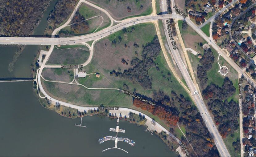 The dispute dozen acres at White Rock Lake